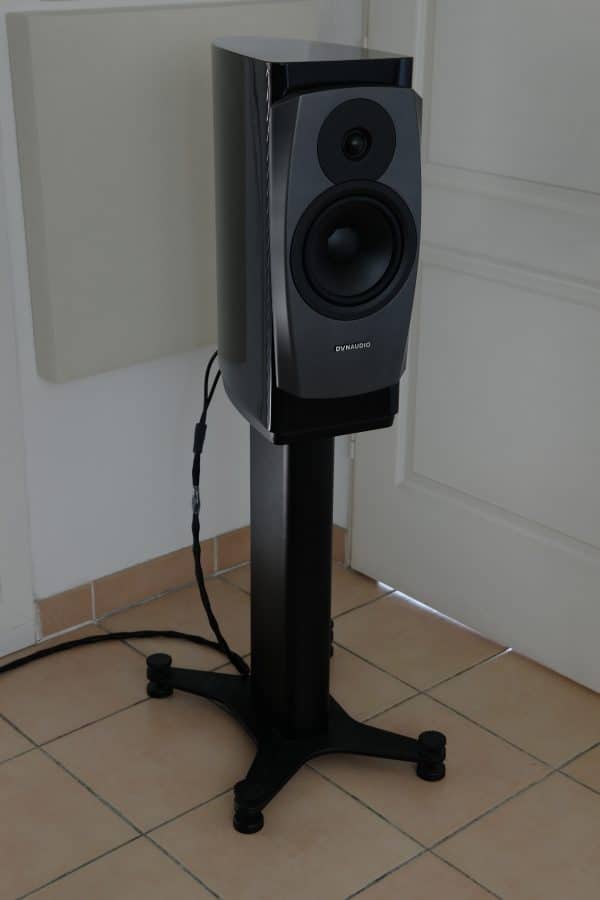L1000733