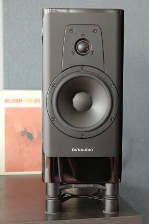 Dynaudio contour